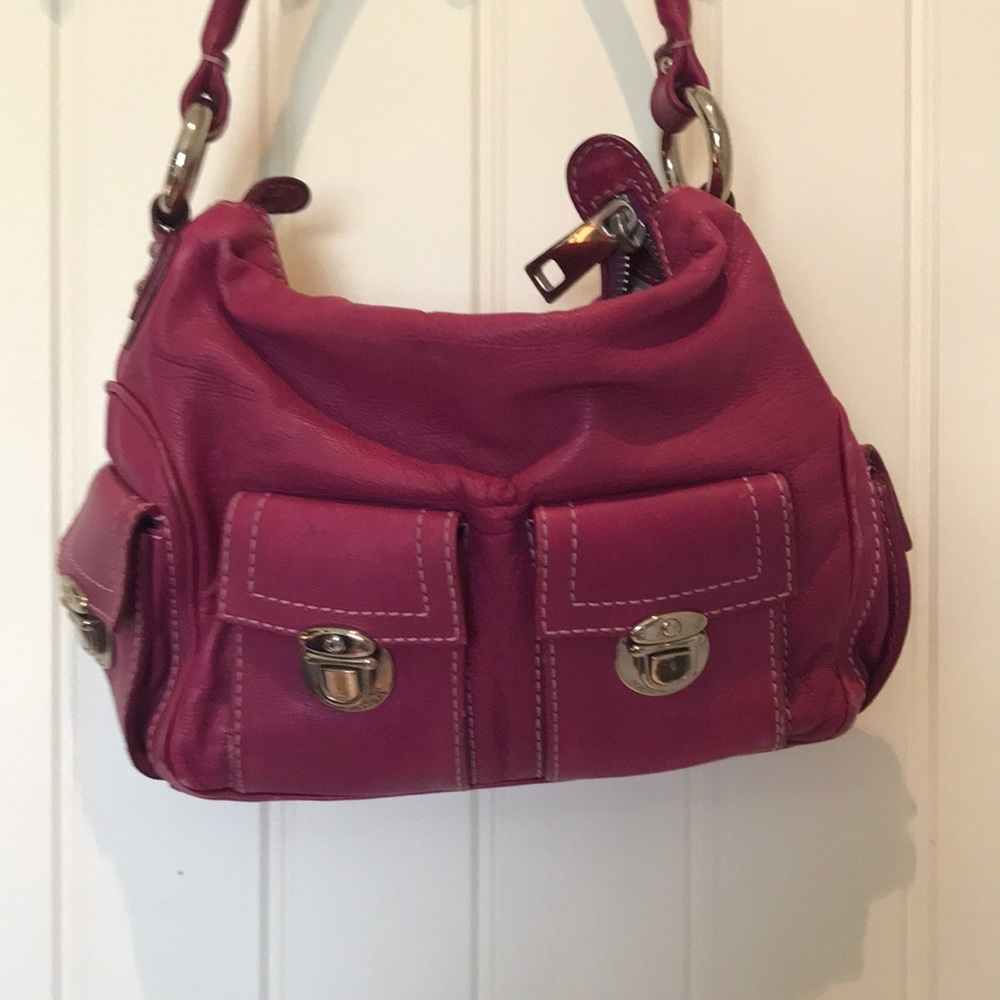 Marc Jacob fushia shoulder bag (B)